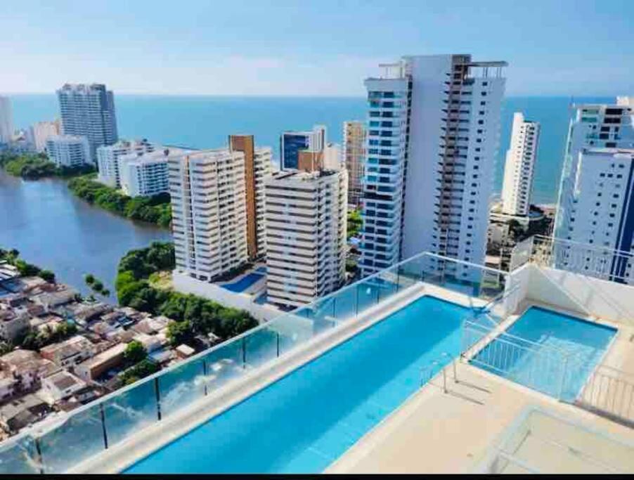 Luxury Apartamento Ubicacion Central Y Piscina. Cartagena Luaran gambar