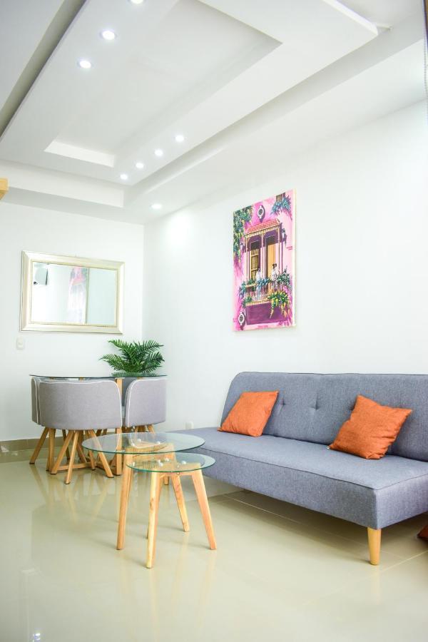 Luxury Apartamento Ubicacion Central Y Piscina. Cartagena Luaran gambar
