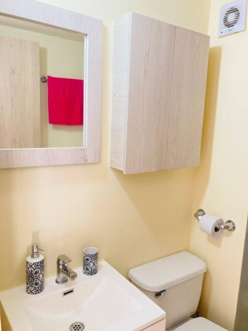 Luxury Apartamento Ubicacion Central Y Piscina. Cartagena Luaran gambar