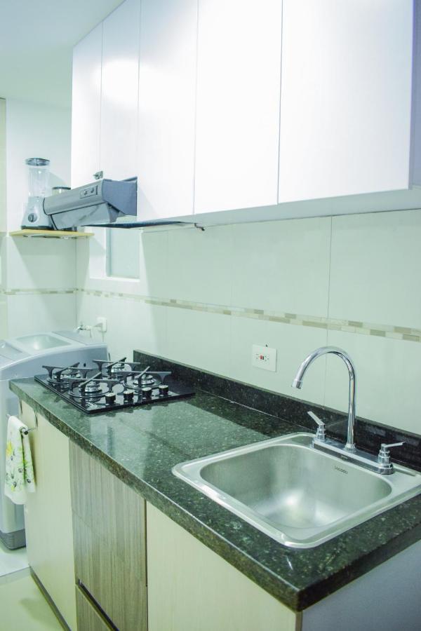 Luxury Apartamento Ubicacion Central Y Piscina. Cartagena Luaran gambar